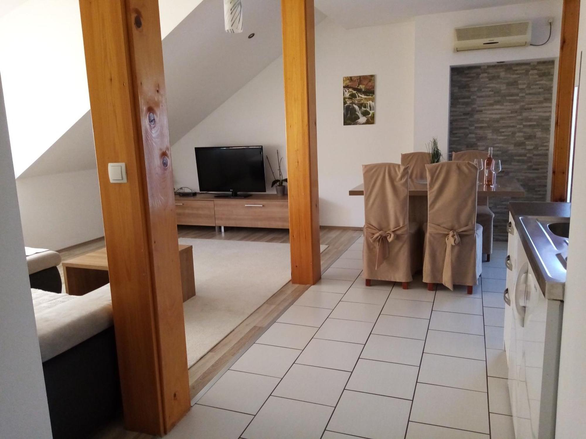 House Josipa Hotel Rakovica Buitenkant foto