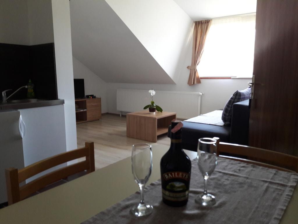 House Josipa Hotel Rakovica Buitenkant foto