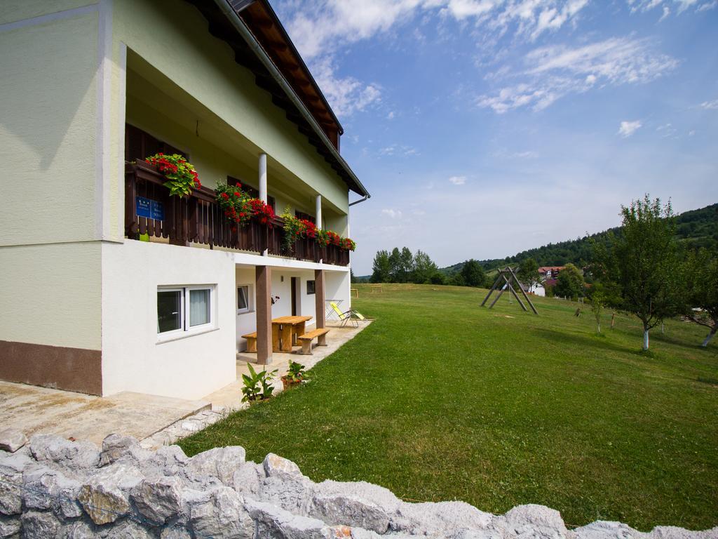 House Josipa Hotel Rakovica Buitenkant foto