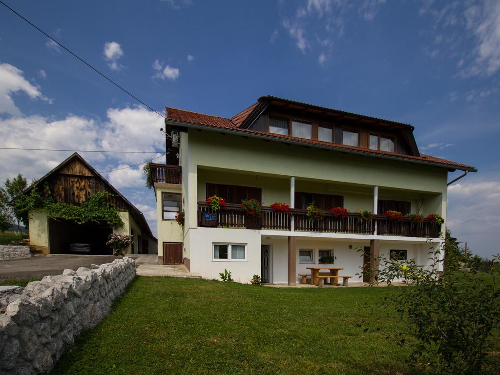 House Josipa Hotel Rakovica Buitenkant foto