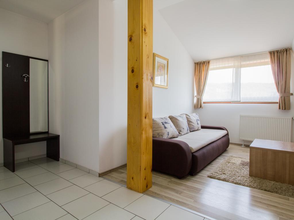 House Josipa Hotel Rakovica Buitenkant foto